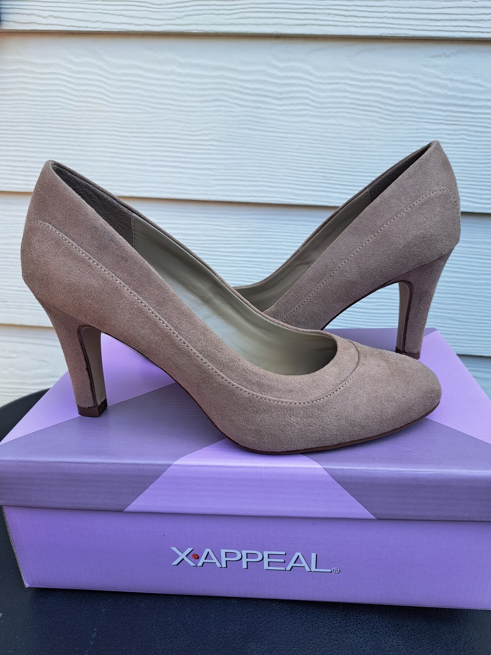 X-Appeal Women's Taupe Suede Classic Pumps